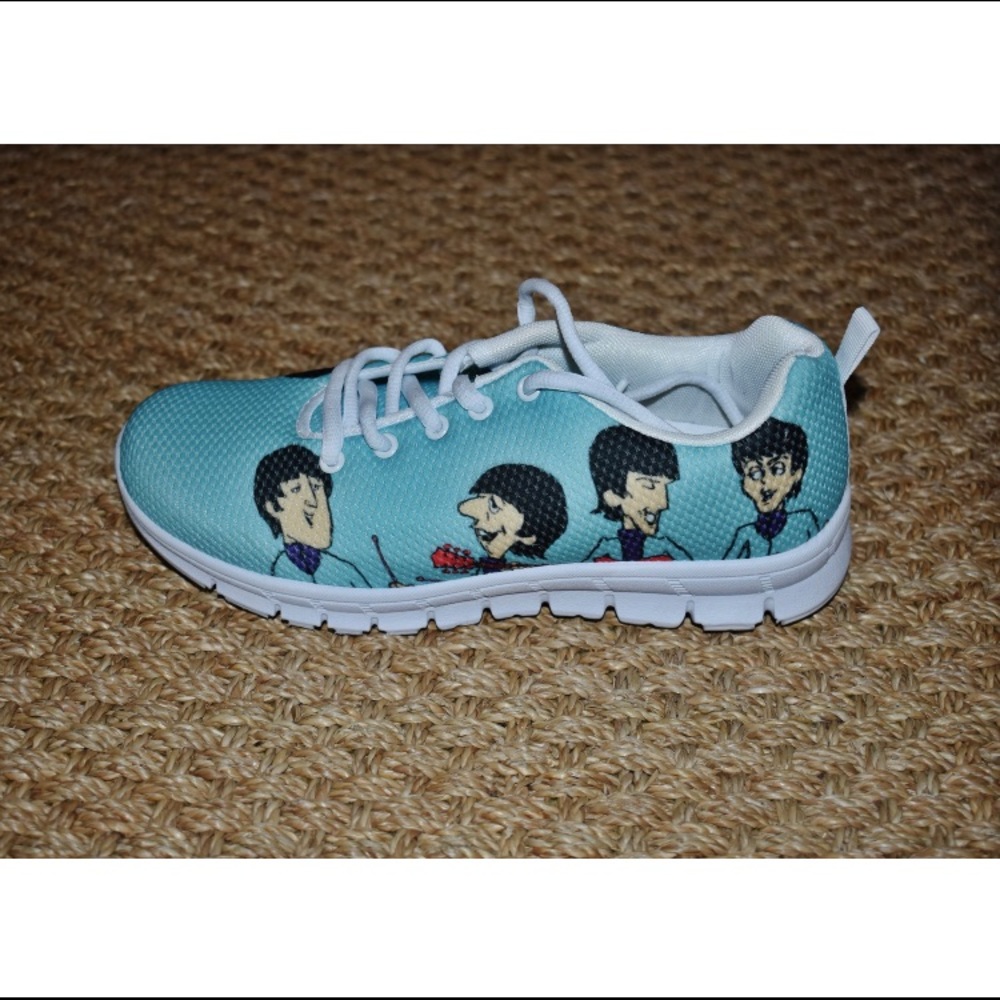 NWOT The Beatles Tennis Shoes Size 8